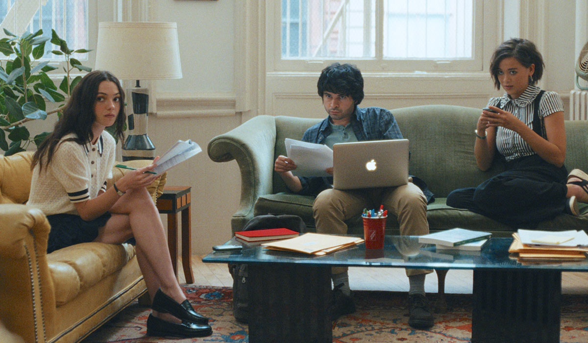 ‘Magazine' Review: An Intern Learns Life Lessons At A New York Literary Magazine [TIFF]